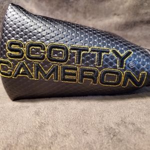 Scotty Cameron Titleist putter golf head cover